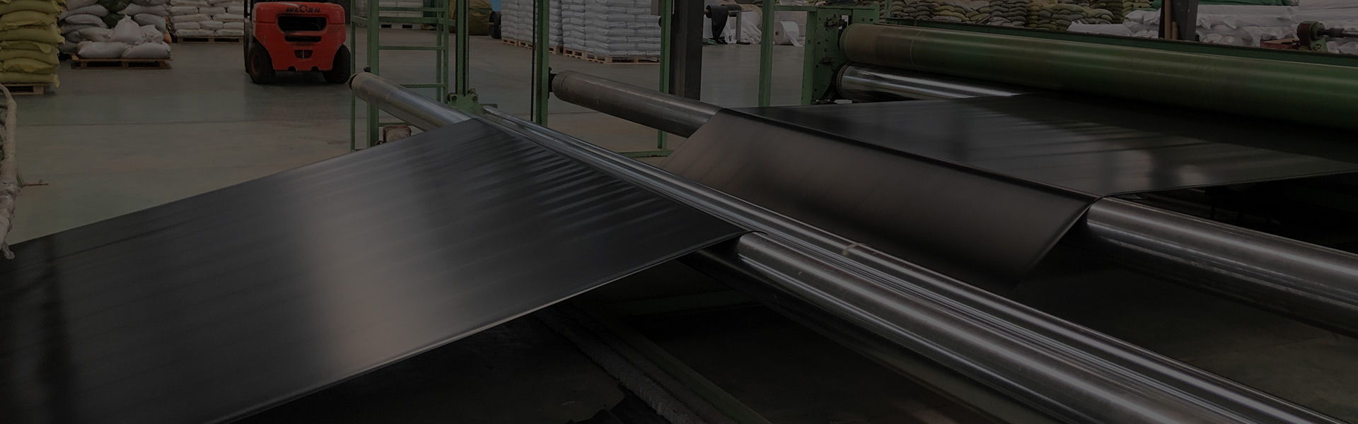 復(fù)合排水網(wǎng)由哪些組件構(gòu)成