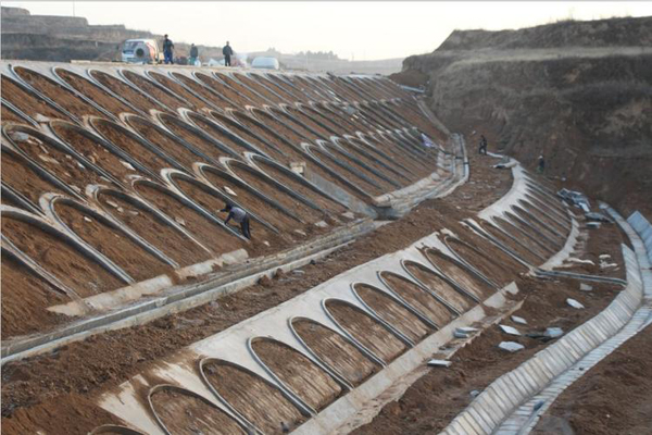 如何正確實(shí)施護(hù)坡排水工程  第2張