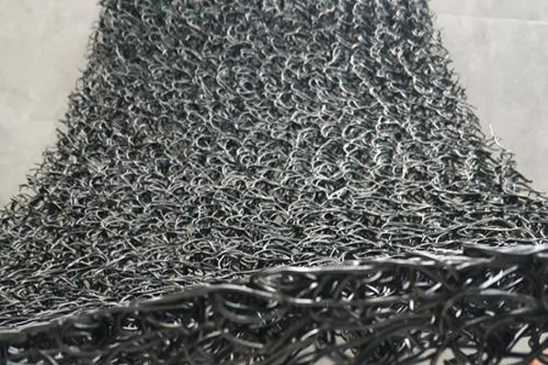 三維復(fù)合排水網(wǎng)墊的主要作用是什么？了解一下！  第2張