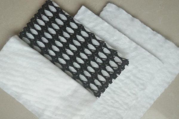 復(fù)合排水網(wǎng)在軟土地基處理中的作用  第3張