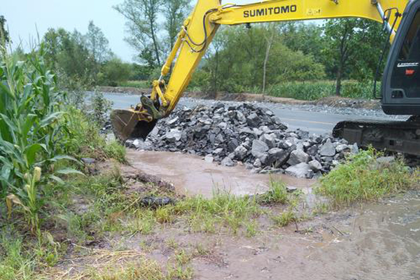 三維復(fù)合排水網(wǎng)VS傳統(tǒng)礫石排水層，5大性能對比告訴你為何它更優(yōu)！  第2張