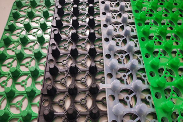 排水板與蓄排水板有哪些不同  第2張